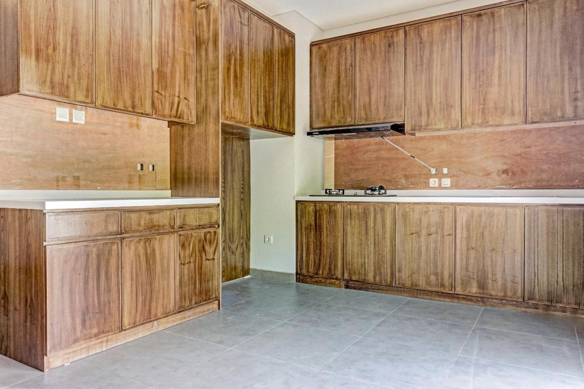 Super Oyo Capital O 90635 Tango Juliet Residence Джакарта Экстерьер фото